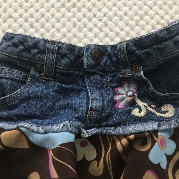 Kids Skirt size 4 EUC - Picture 5 of 7